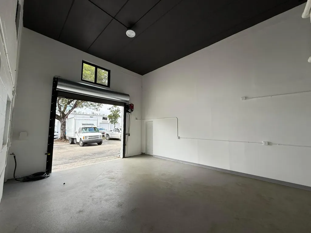 1777 Blount Road Pompano Beach FL 33069