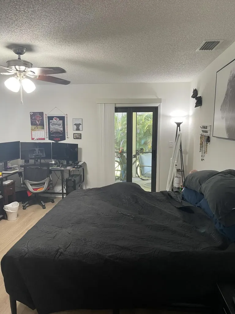 468 NE 42nd Street Boca Raton FL 33431