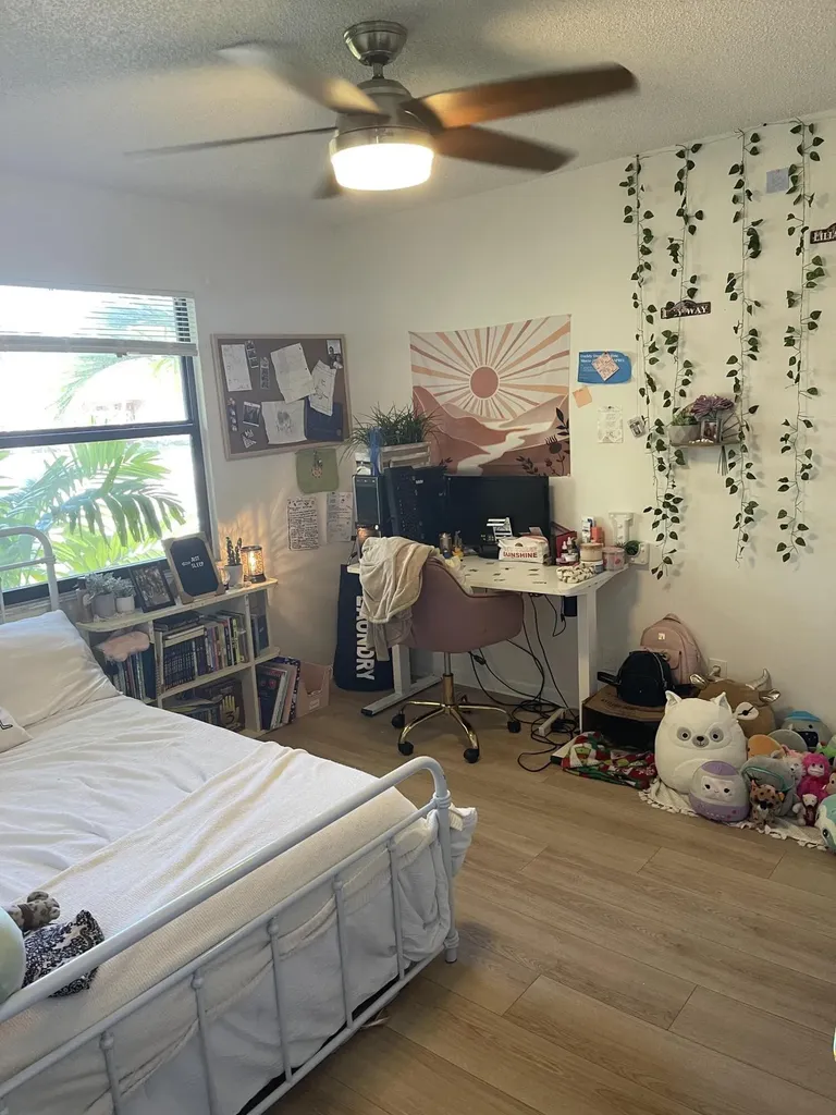 468 NE 42nd Street Boca Raton FL 33431