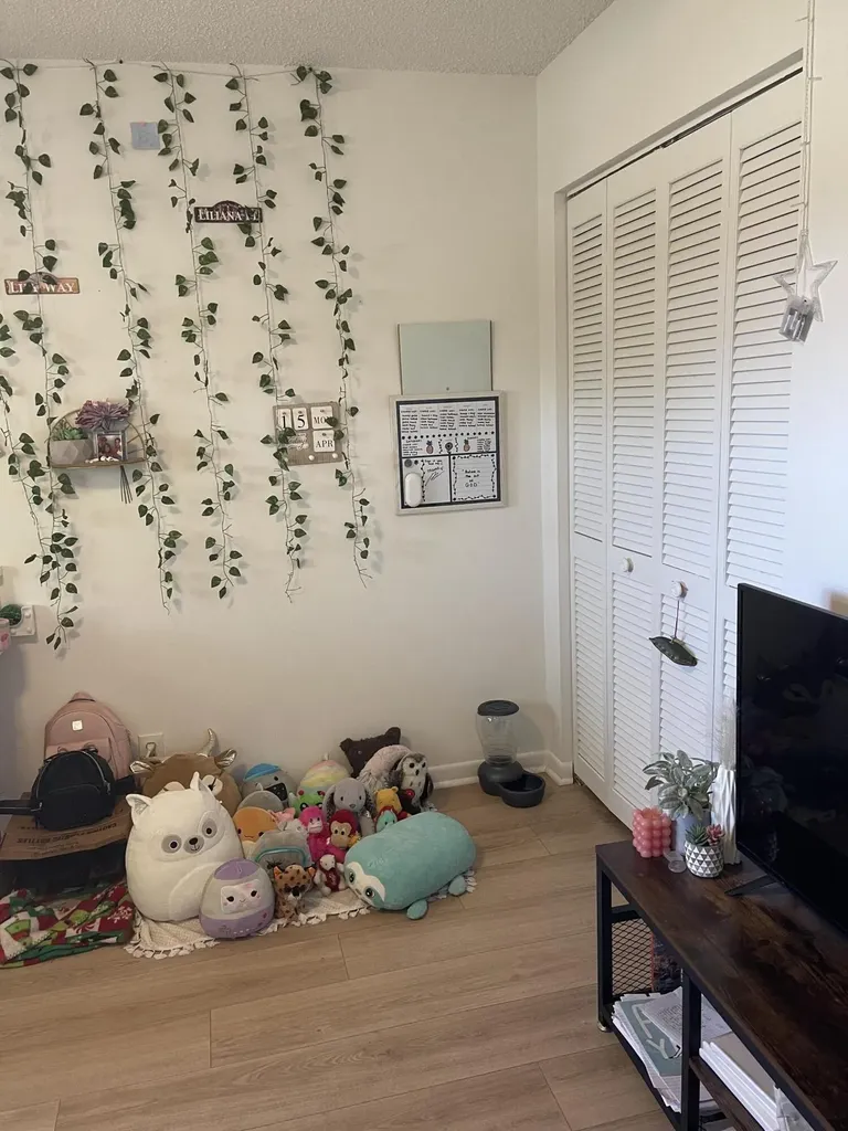 468 NE 42nd Street Boca Raton FL 33431
