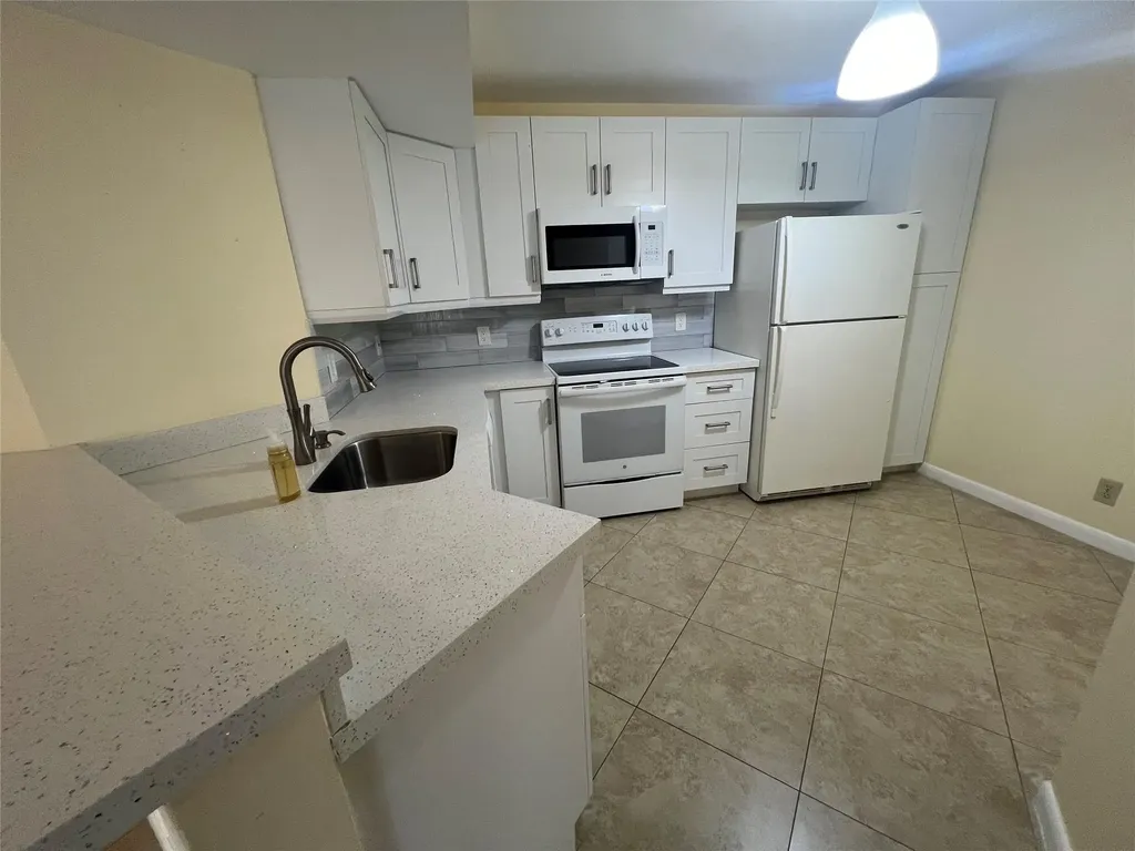 8977 Wiles Road Coral Springs FL 33067