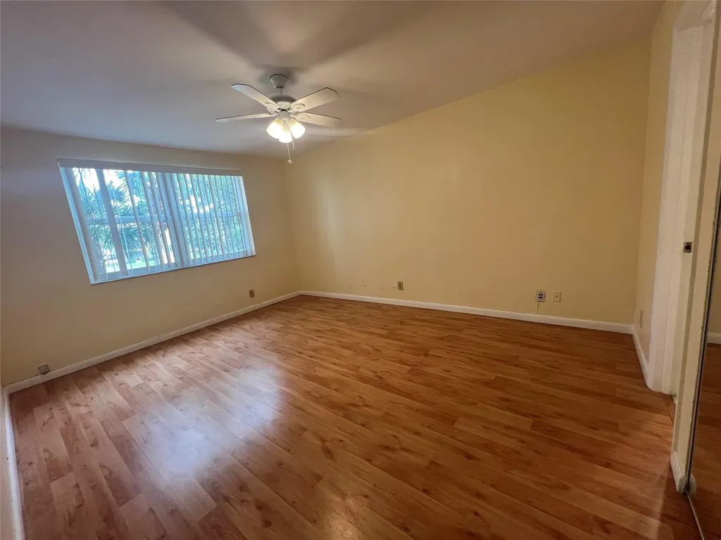 8977 Wiles Road Coral Springs FL 33067
