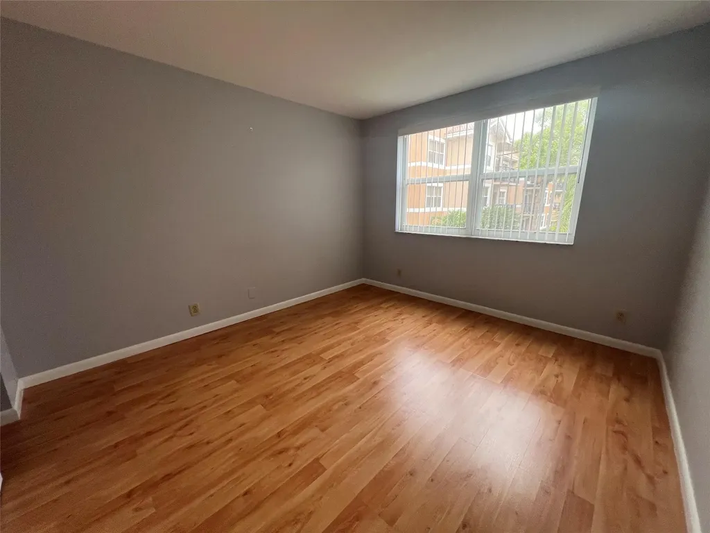 8977 Wiles Road Coral Springs FL 33067