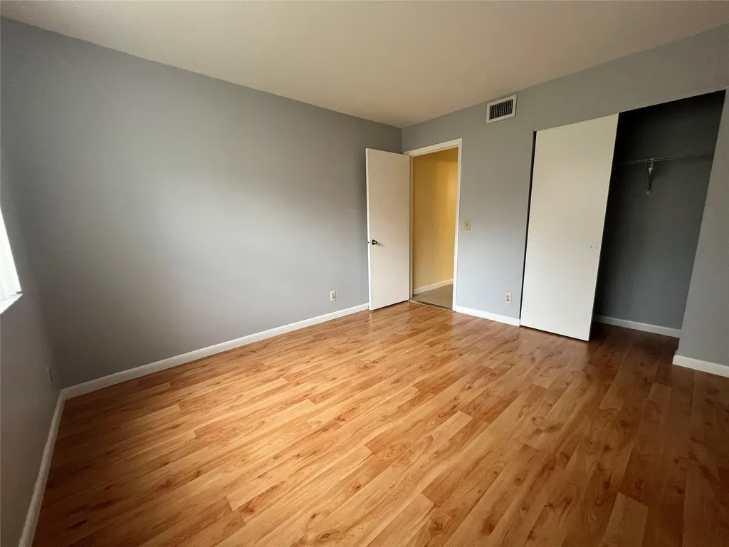 8977 Wiles Road Coral Springs FL 33067