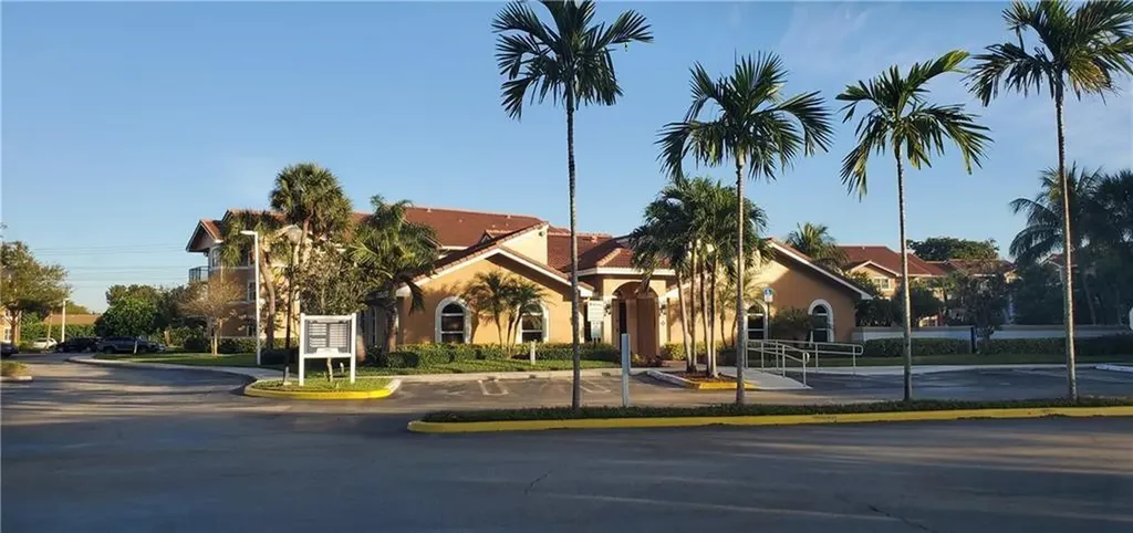 8977 Wiles Road Coral Springs FL 33067