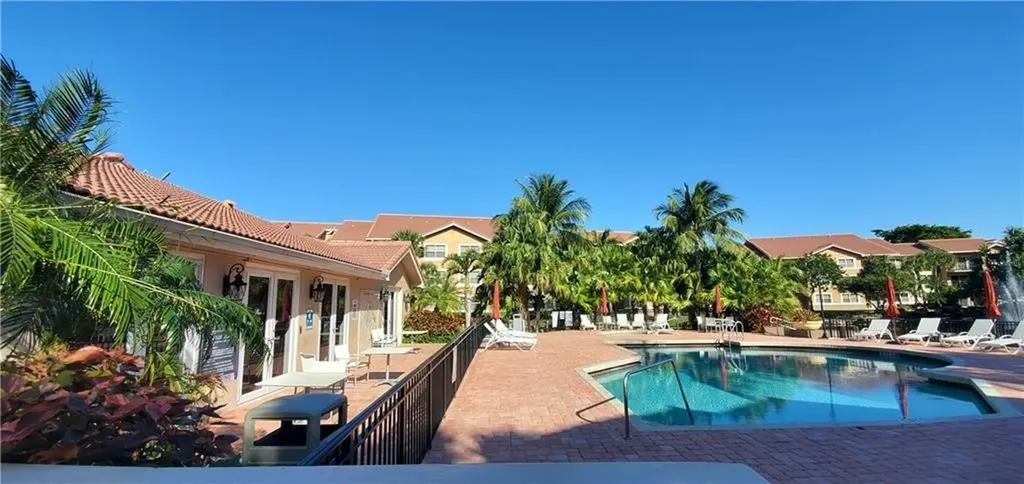 8977 Wiles Road Coral Springs FL 33067