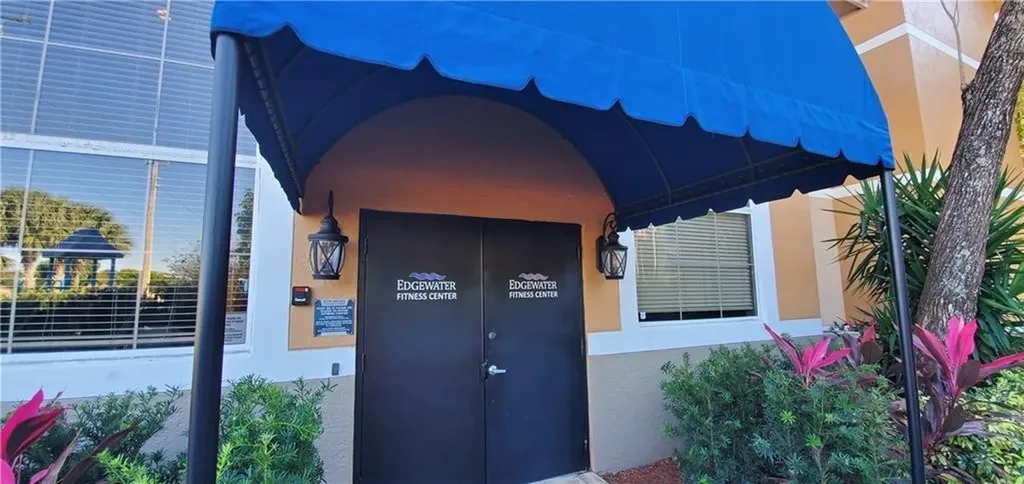 8977 Wiles Road Coral Springs FL 33067