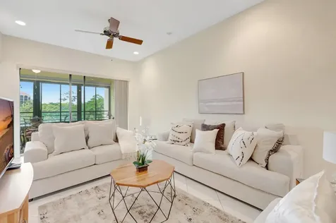 7472 La Paz Boulevard Boca Raton FL 33433