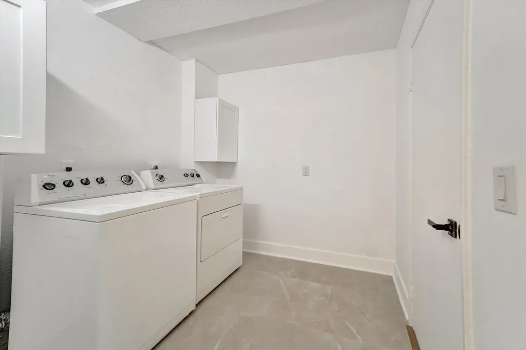6181 Balboa Circle Boca Raton FL 33433