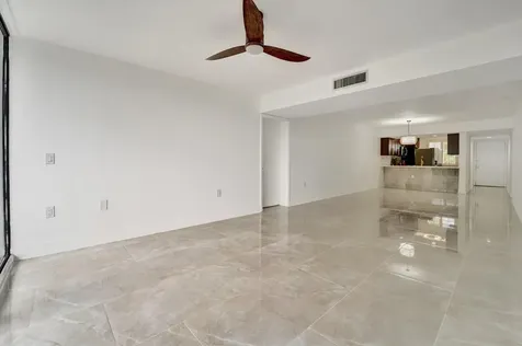 6181 Balboa Circle Boca Raton FL 33433