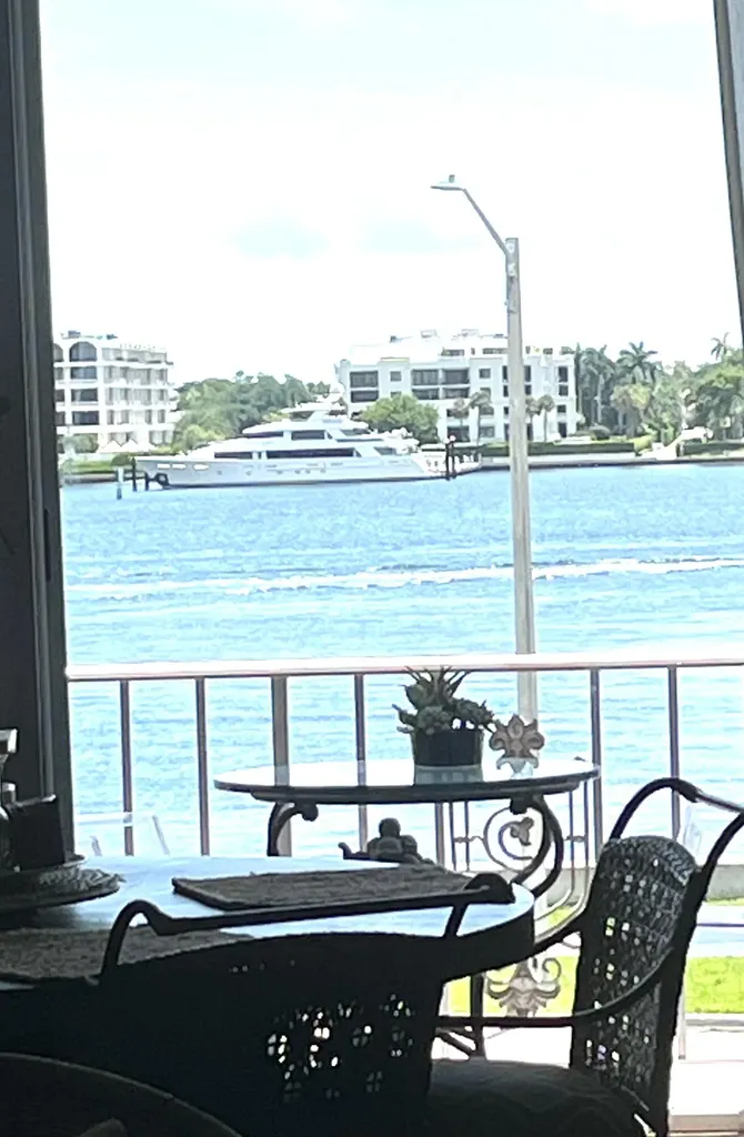 917 N Flagler Drive West Palm Beach FL 33401