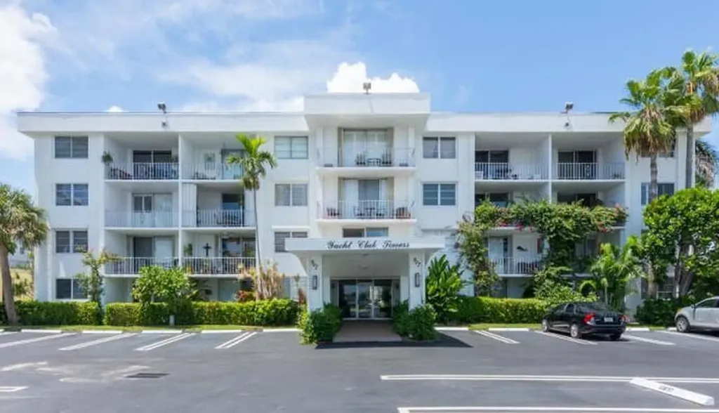 917 N Flagler Drive West Palm Beach FL 33401