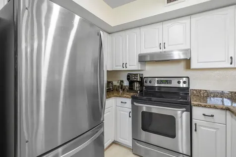 157 Yacht Club Way Hypoluxo FL 33462