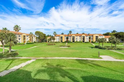 157 Yacht Club Way Hypoluxo FL 33462