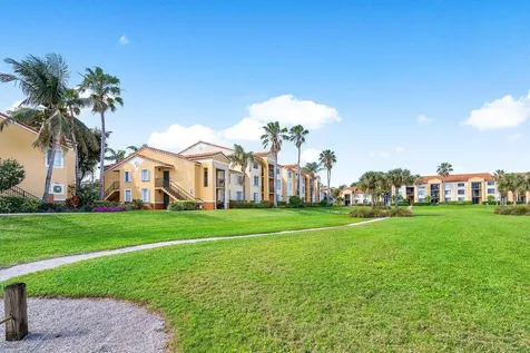 157 Yacht Club Way Hypoluxo FL 33462