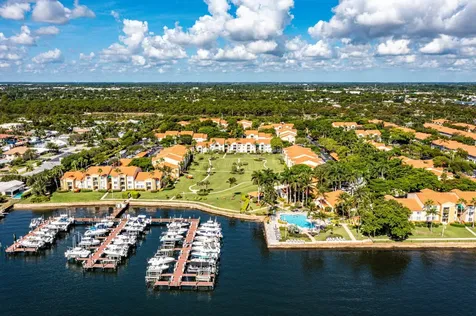 157 Yacht Club Way Hypoluxo FL 33462
