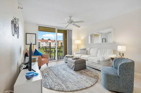 157 Yacht Club Way Hypoluxo FL 33462