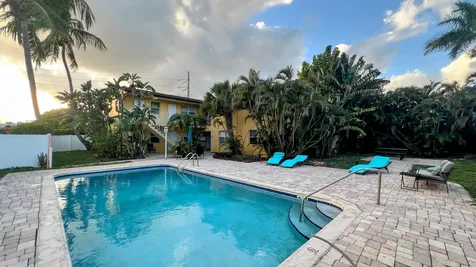 1401 NE 15th Street Fort Lauderdale FL 33304