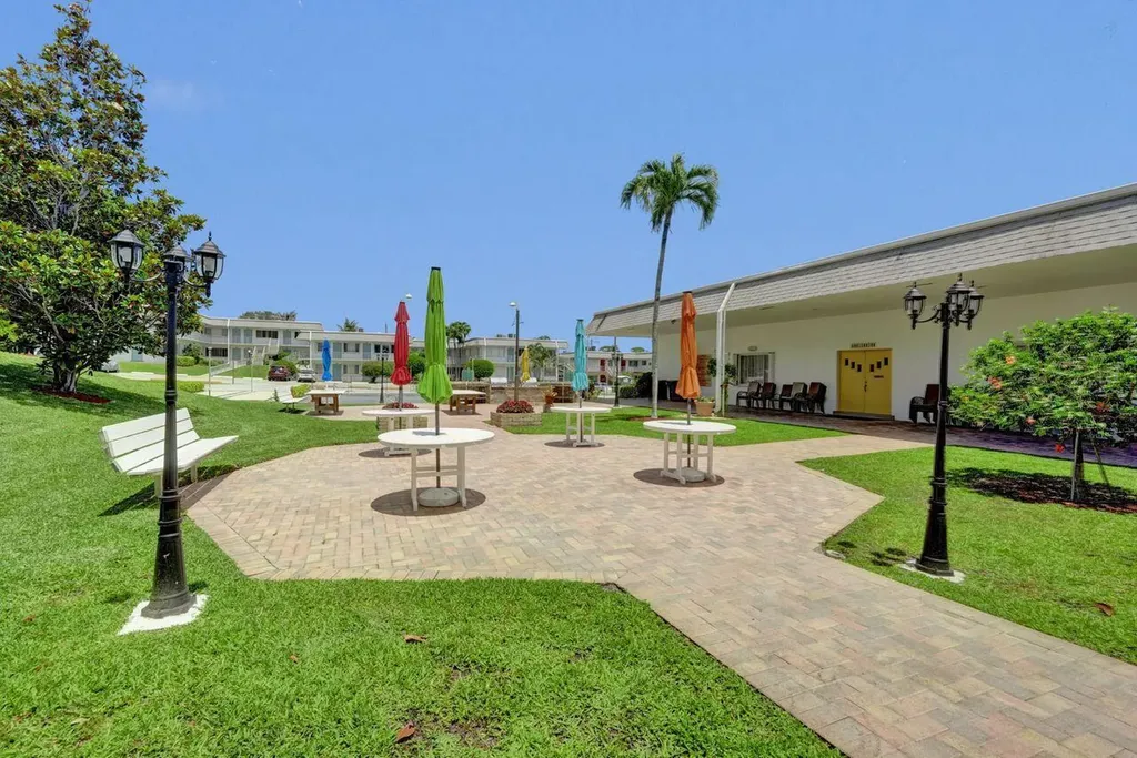 3120 Cynthia Lane Lake Worth Beach FL 33461