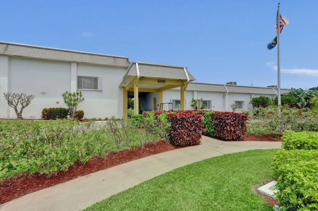 3120 Cynthia Lane Lake Worth Beach FL 33461