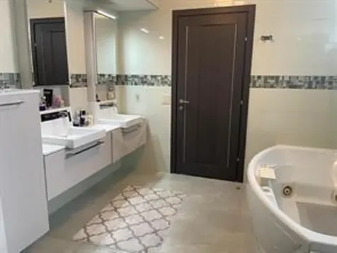 17555 Collins Avenue Sunny Isles Beach FL 33160