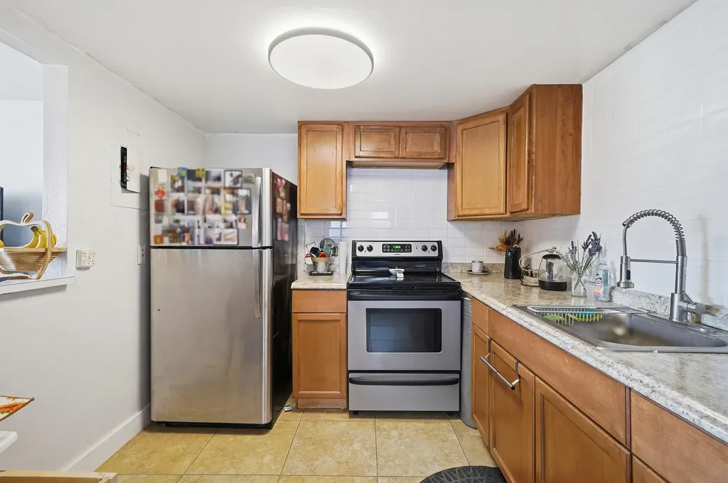 251 Monaco Way Delray Beach FL 33446