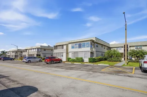 251 Monaco Way Delray Beach FL 33446