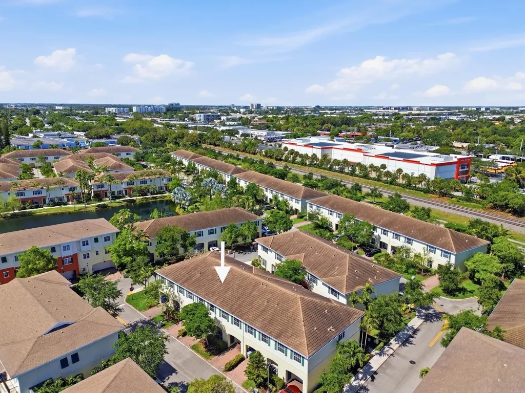 615 SW 2nd Terrace Pompano Beach FL 33060