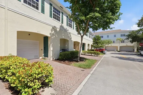615 SW 2nd Terrace Pompano Beach FL 33060
