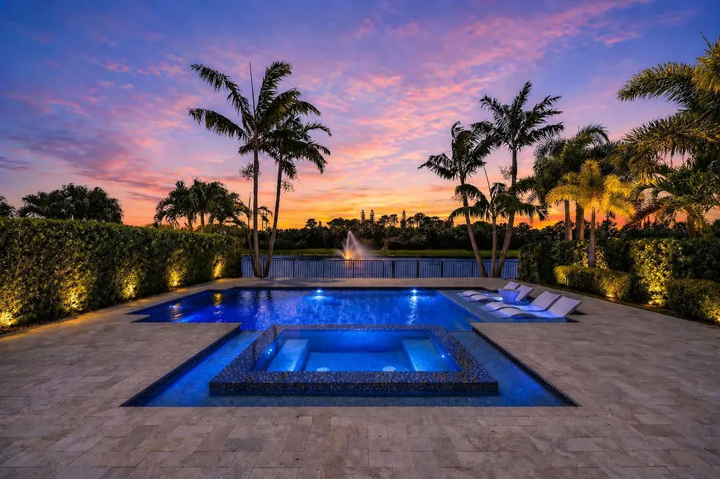 8723 Grand Prix Lane Boynton Beach FL 33472