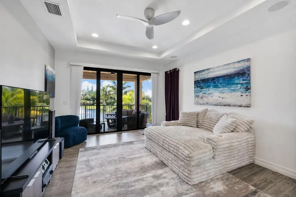 8723 Grand Prix Lane Boynton Beach FL 33472