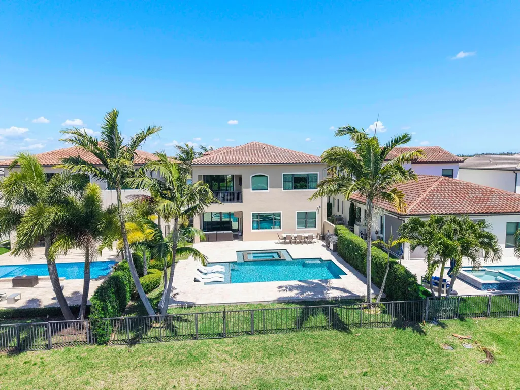 8723 Grand Prix Lane Boynton Beach FL 33472