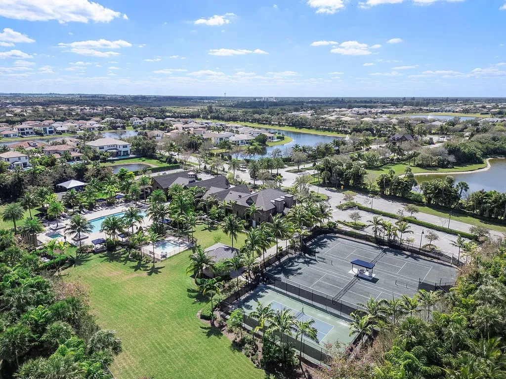 8723 Grand Prix Lane Boynton Beach FL 33472