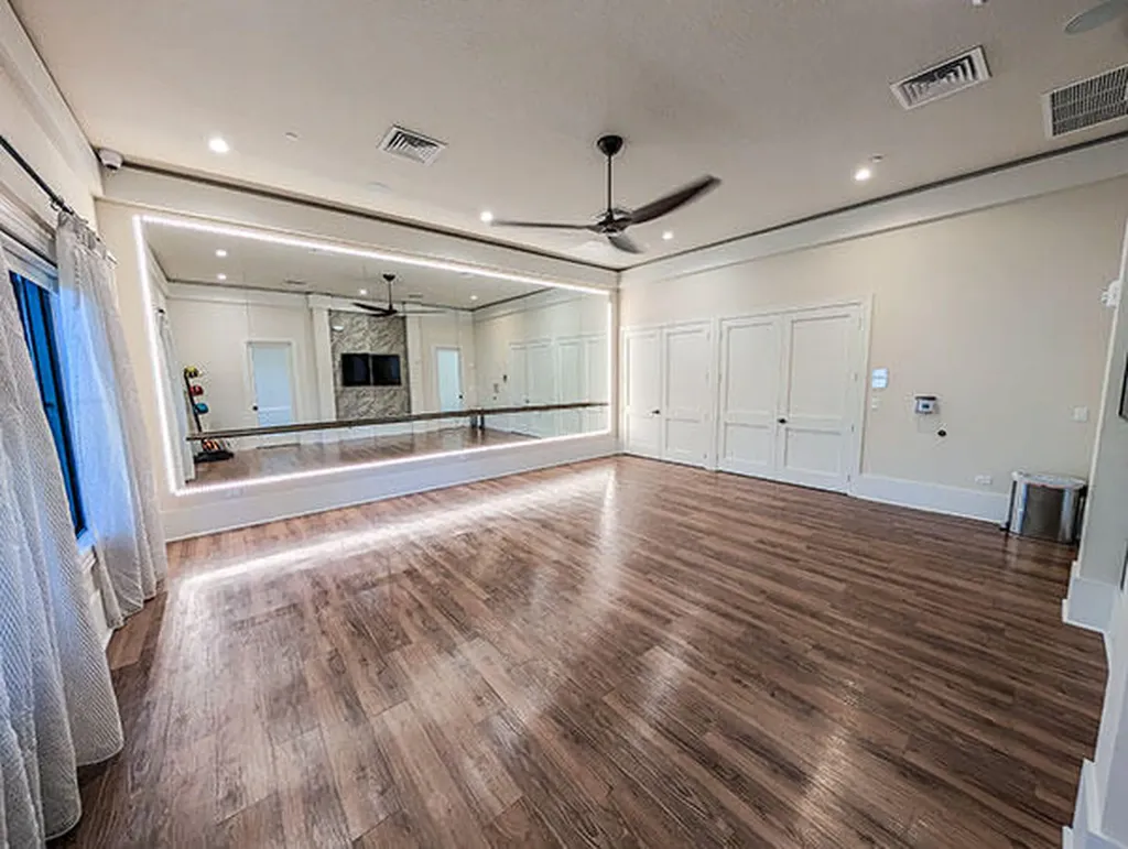8723 Grand Prix Lane Boynton Beach FL 33472