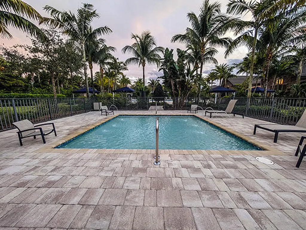 8723 Grand Prix Lane Boynton Beach FL 33472