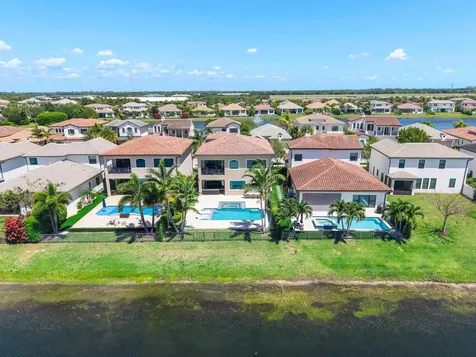 8723 Grand Prix Lane Boynton Beach FL 33472