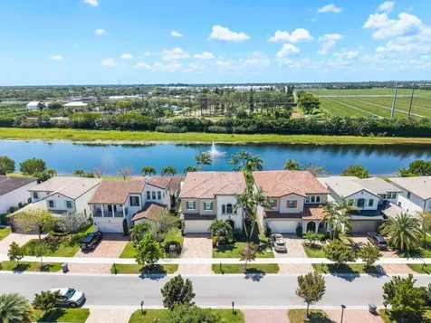 8723 Grand Prix Lane Boynton Beach FL 33472