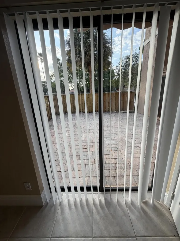 8273 Thames Boulevard Boca Raton FL 33433