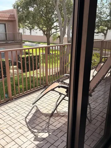 42 Madrid Lane Davie FL 33324