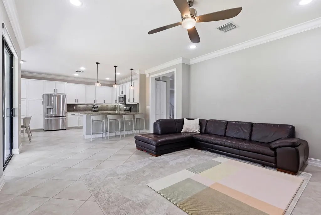 8230 Bergen Peak Terrace Boynton Beach FL 33473