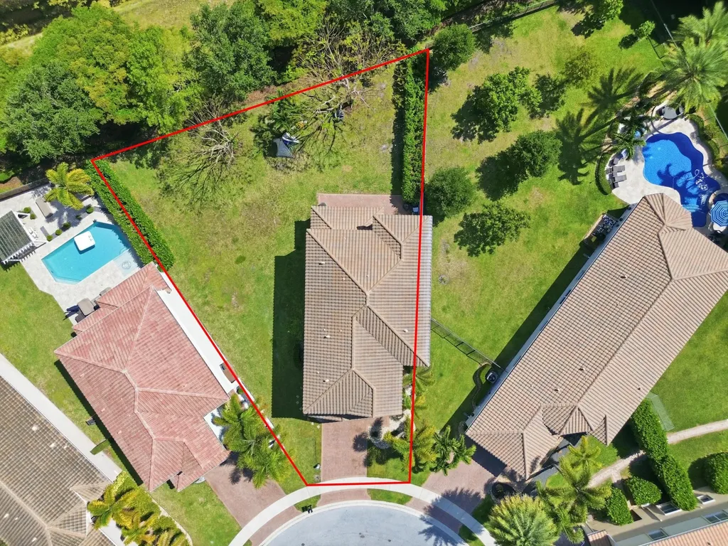 8230 Bergen Peak Terrace Boynton Beach FL 33473