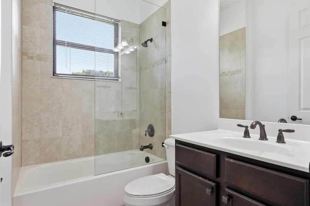 8230 Bergen Peak Terrace Boynton Beach FL 33473