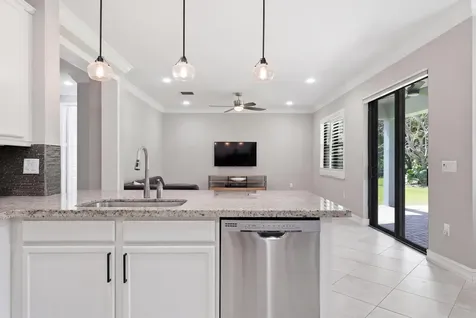 8230 Bergen Peak Terrace Boynton Beach FL 33473