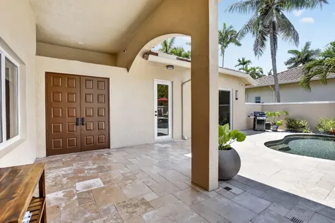 2483 Eagle Watch Court Weston FL 33327