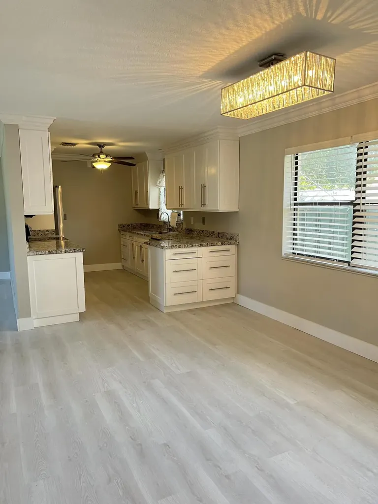 1520 N 25th Avenue Hollywood FL 33020