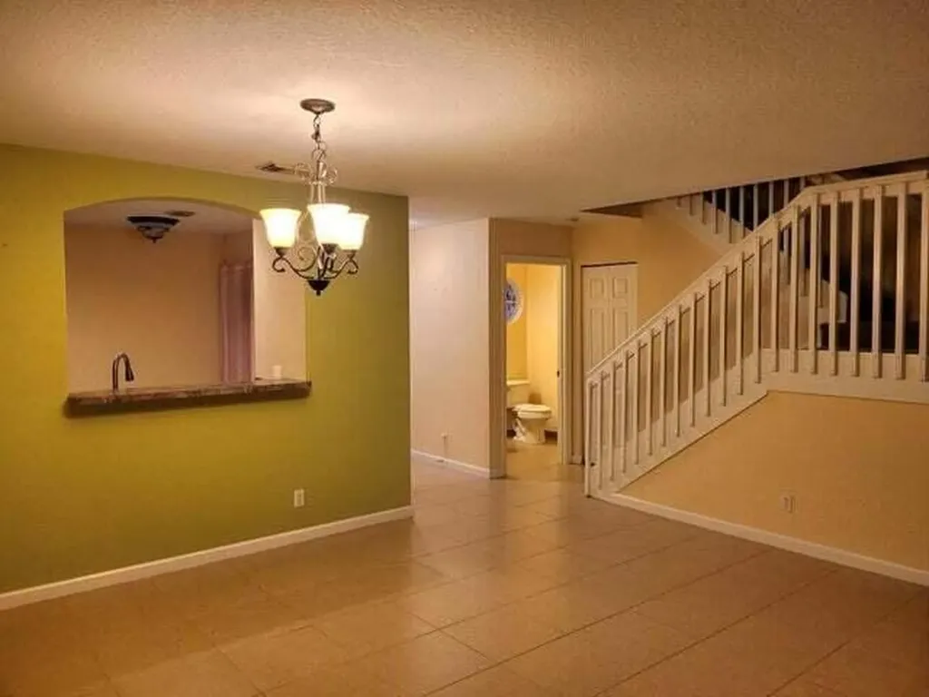 6098 Eaton Street West Palm Beach FL 33411
