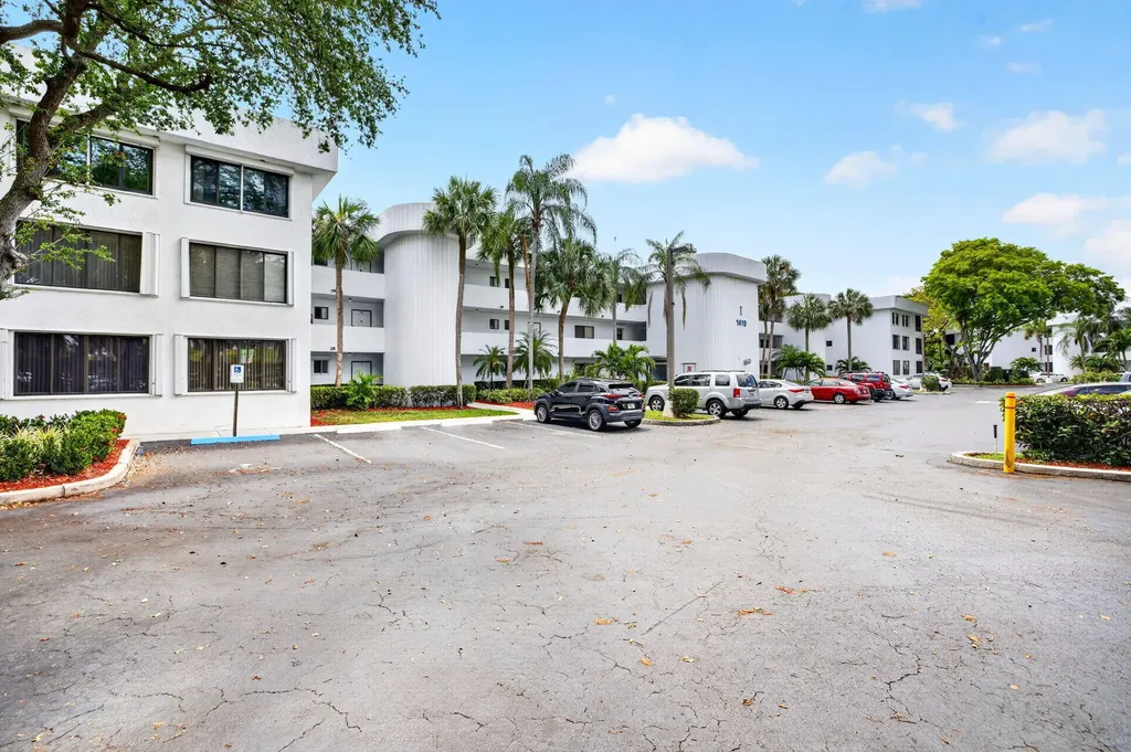 1410 Sheridan Street Hollywood FL 33020