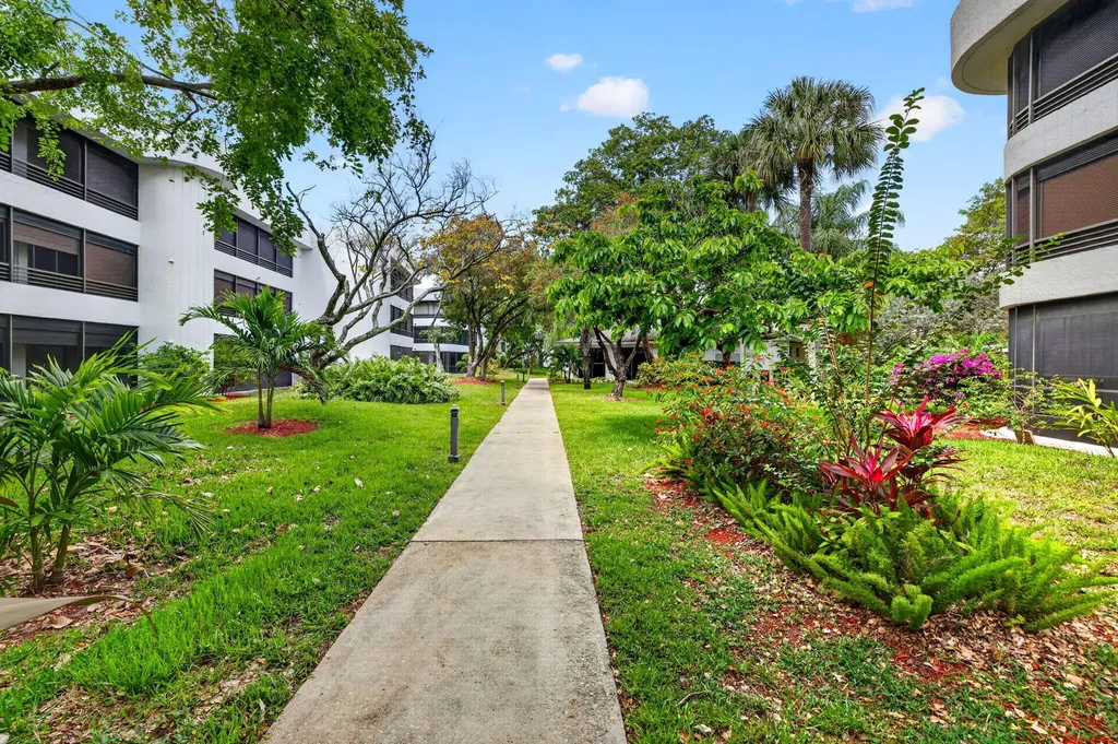 1410 Sheridan Street Hollywood FL 33020