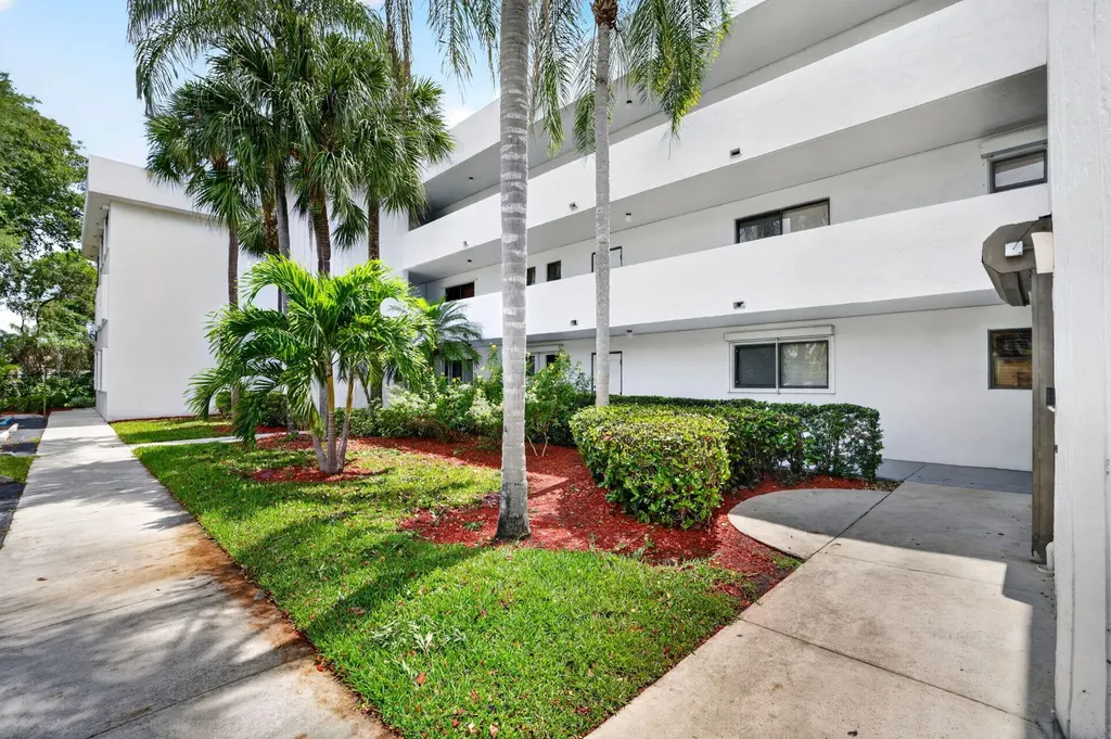 1410 Sheridan Street Hollywood FL 33020