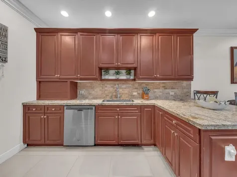 3055 NW 126th Avenue Sunrise FL 33323
